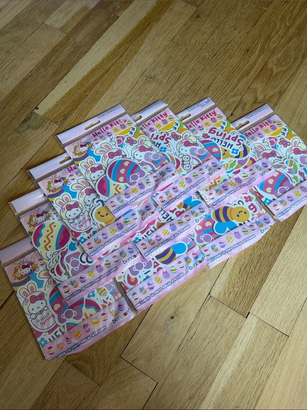 NWT Set of 10 Hello Kitty Easter Window Clings - 180pcs TOTAL 🐝 🌼 🎀
